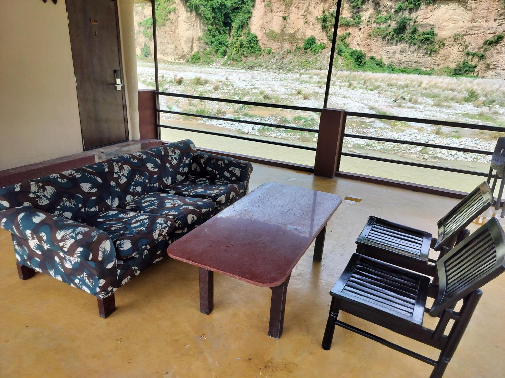 Bel-La Monde Hotel "Riverside" - Jim Corbett Garjia Exteriör bild